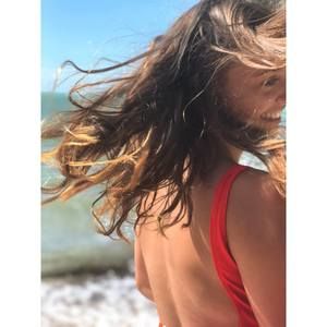 Meet your Posher, Becca